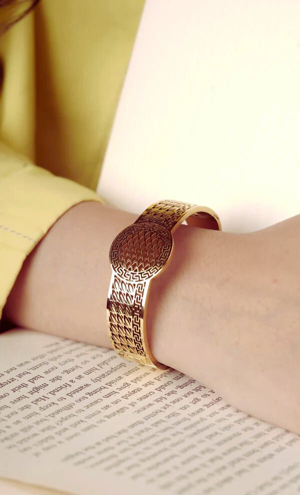 Bold 18K Gold - Plated Chunky Bracelet – Anti - Tarnish Stainless Steel with Intricate Engraved Design - The Soul Jewellery