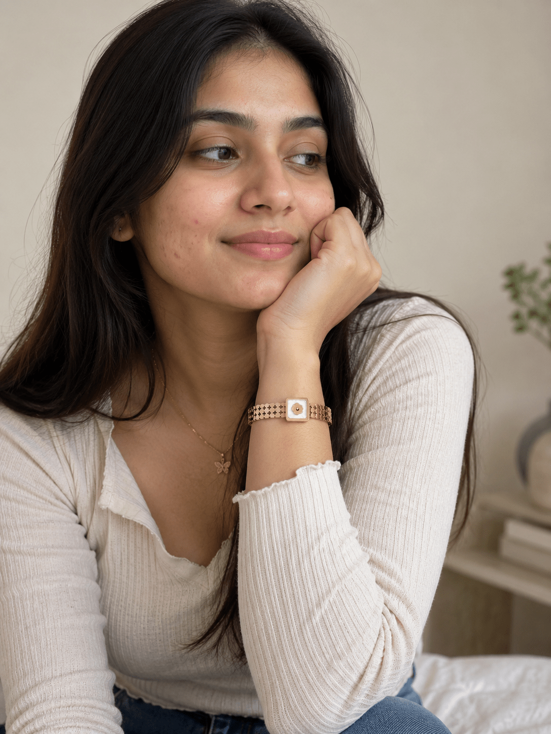 AURÉLIA AMORE LUXE 6™ Mother of Pearl Demi-Fine Anti-Tarnish Gold Bangle Bracelet for Women - Soul Jewellery