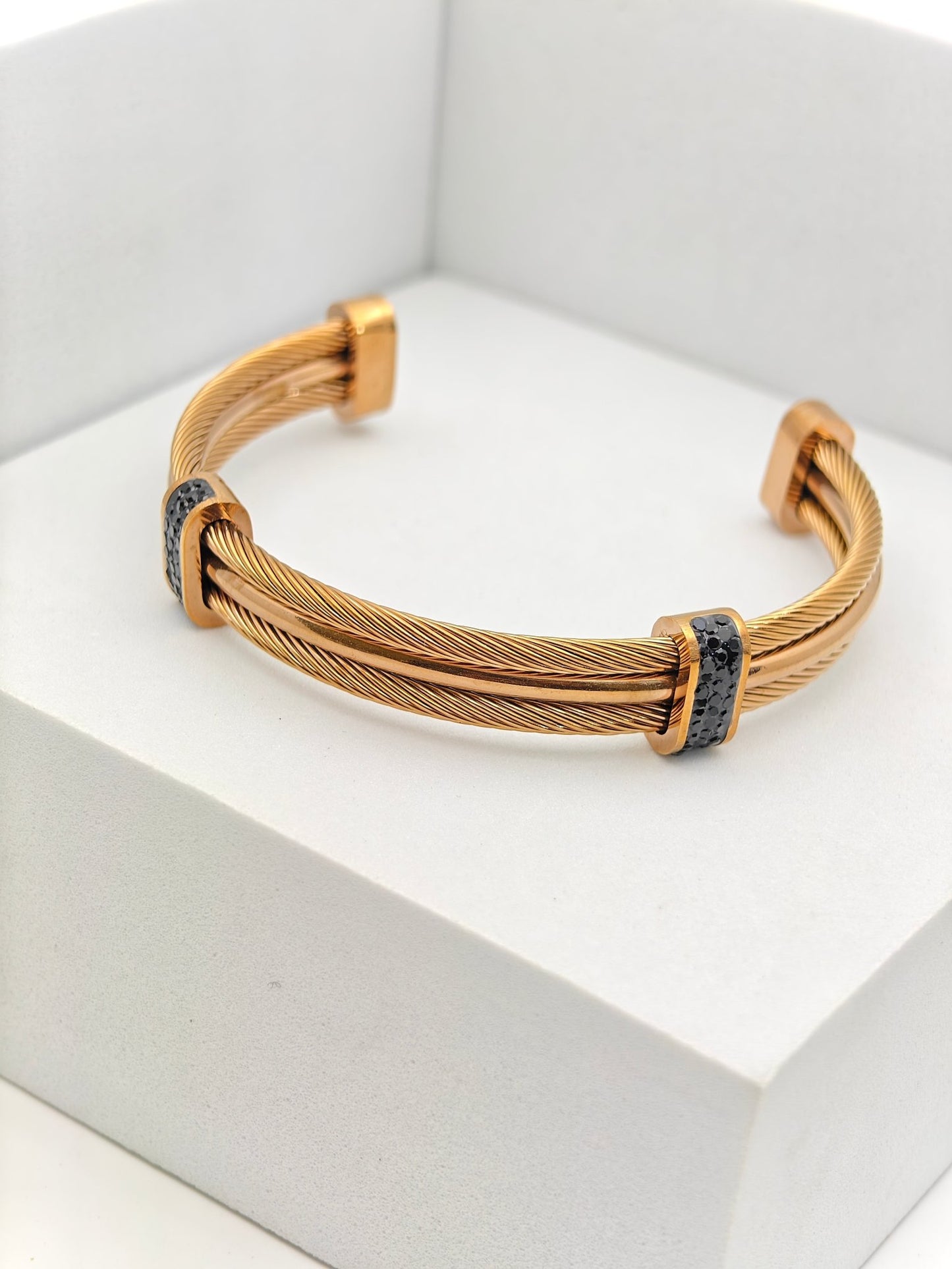 AURÉLIA NOIR ÉLITE Demi - Fine Cable Gold - plated Bracelet for Men & Women - Anti tarnish Kada - The Soul Jewellery