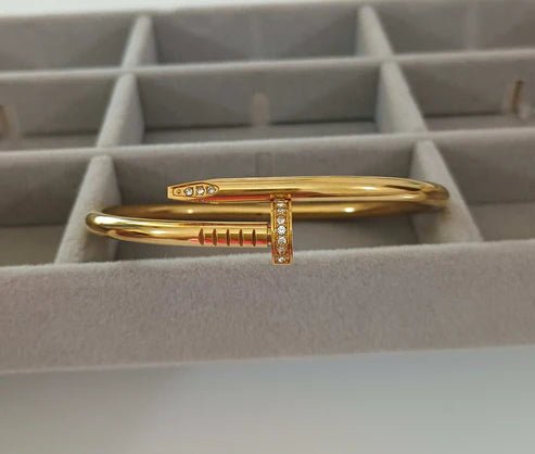 AURÉLIA AMORE LUXE 6™ Nail Radiance CZ Demi - Fine Anti - Tarnish Bracelet for Women - The Soul Jewellery
