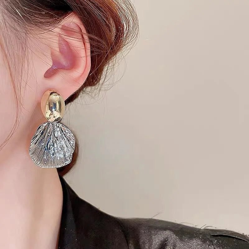 Venus Shell Aura 6™ Demi - Fine Gold Seashell Drop Earrings | Luxury 18K Gold Plated Statement Earrings for Women | Elegant Anti - Tarnish Designer Party Earrings - The Soul Jewellery