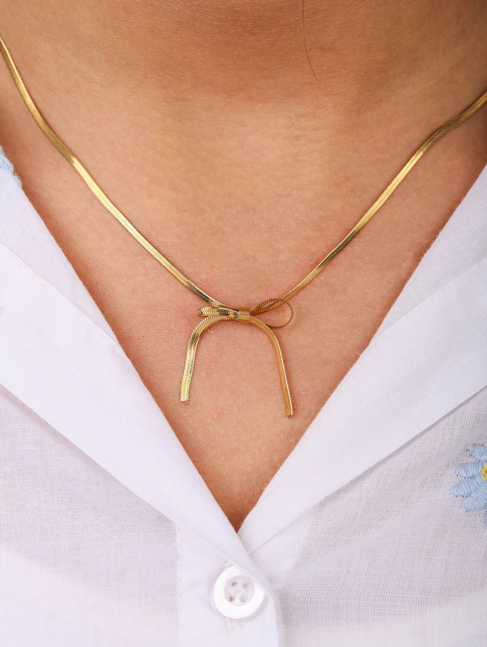 Demi-Fine Anti-Tarnish Gold Bow Knot Neckpiece for Women | Minimalist Stainless Steel Necklace - The Soul Jewellery