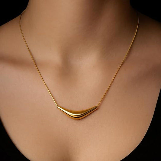 18K Gold - Plated Minimalist Arch Pendant Necklace for Women | Sleek Curved Design Everyday Chain - The Soul Jewellery