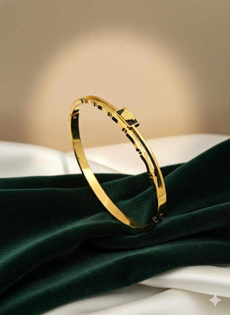 AURÉLIA MEDUSA AMORE: Versace-inspired Demi-Fine Bangle - Every day Wear Bracelet for Men and Women - The Soul Jewellery
