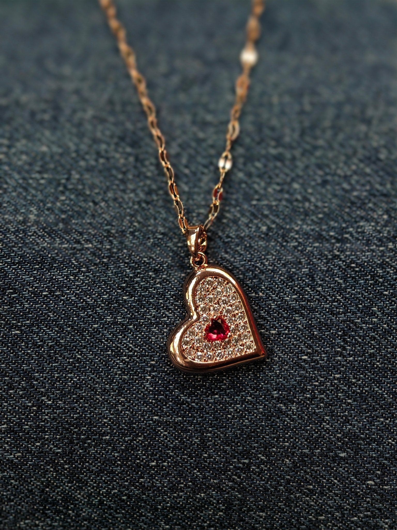 18K Rose Gold Plated Dazzling Heart Anti Tarnish Chain Pendant Necklace - The Soul Jewellery