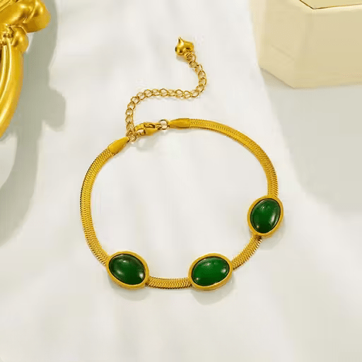 Emerald Aura 6™ Green Stone Bracelet for Women – 18K Gold-Plated Stainless-Steel Snake Chain - The Soul Jewellery