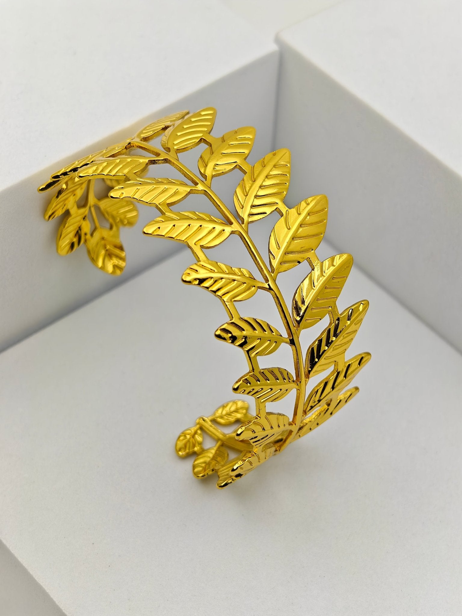 Aurelia 6 Golden Leaf AuraCuff Demi-Fine Anti-Tarnish Exotic Beauty Bracelet for Women - The Soul Jewellery