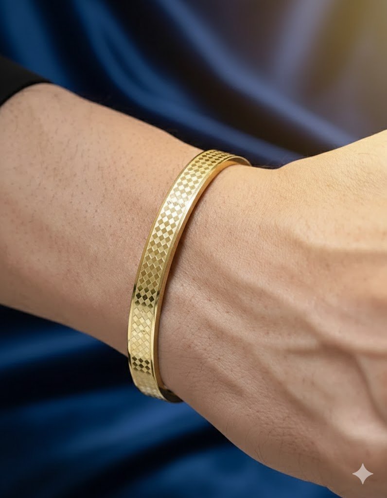 18K Gold Plated Textured Men’s Kada Bracelet | Anti - Tarnish Stainless Steel Traditional Jewellery - The Soul Jewellery