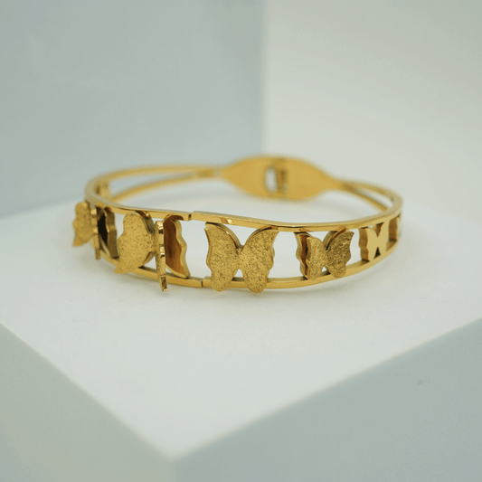 Luxury 18K Gold Plated Anti - Tarnish Butterfly Charm Bangle – Elegant Openable Design RGB303 - The Soul Jewellery