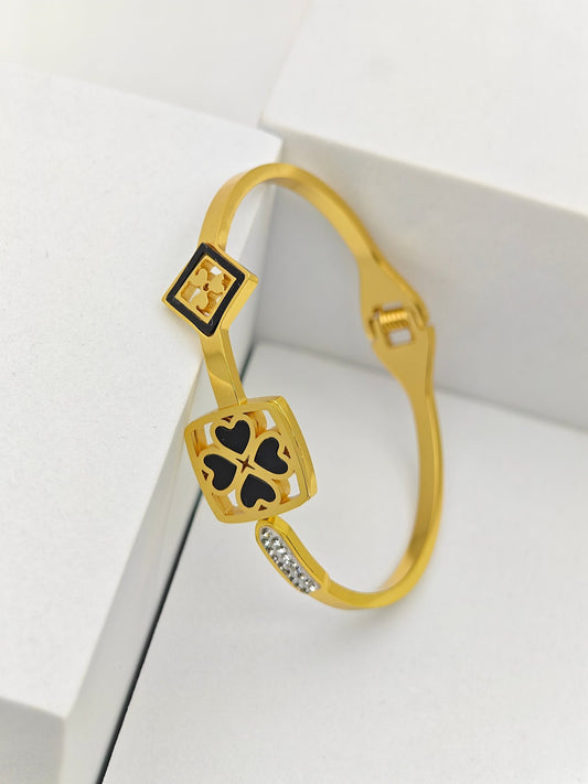 AURÉLIA AMORE NOIR GRACE Demi - Fine CZ Enamel Anti - Tarnish Kada Bracelet for Women - The Soul Jewellery