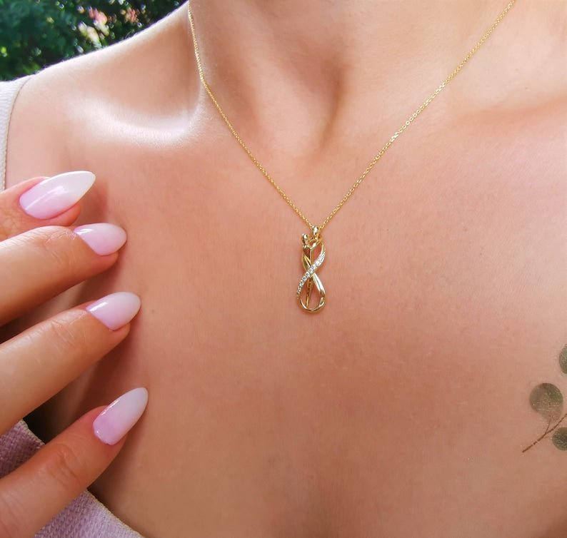 Infinity Symbol Pendant in 18K Gold Plating – Minimalist Chain Necklace Set for Daily Wear - The Soul Jewellery
